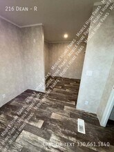 216 Dean Dr in New Kensington, PA - Building Photo - Building Photo