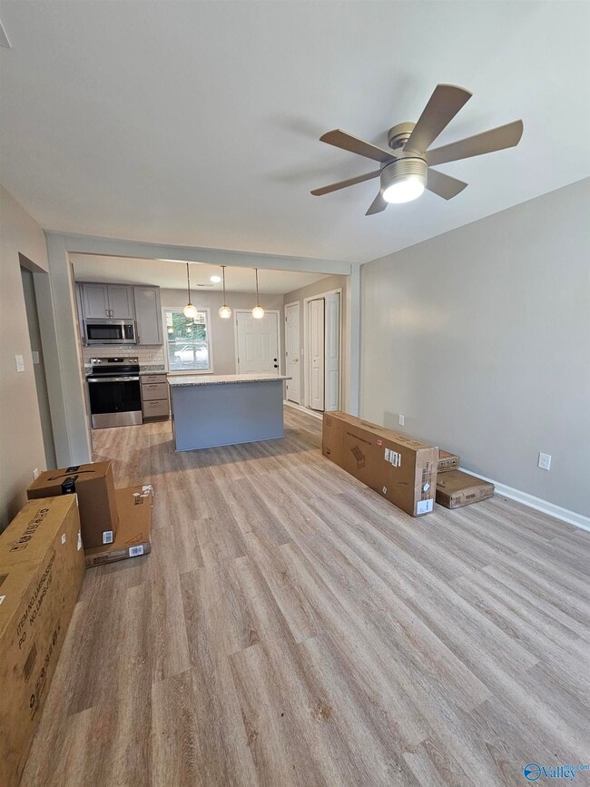 3210 Delia Ln NW in Huntsville, AL - Building Photo - Building Photo