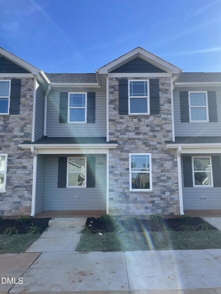 1003 Peony Ln in Youngsville, NC - Building Photo