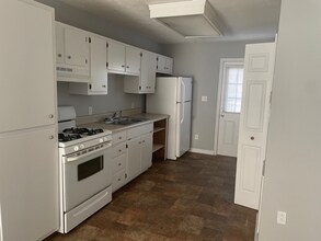 105 Cloverdale Dr in Columbia, TN - Building Photo - Building Photo