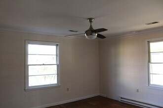 503 South Ave in Oriental, NC - Building Photo - Building Photo