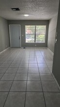 11544 NW 44th St in Coral Springs, FL - Foto de edificio - Building Photo