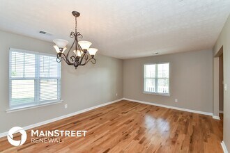 5000 Cardinal Ct, Unit I in Fairburn, GA - Foto de edificio - Building Photo