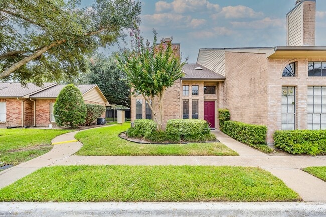 1018 Memorial Village Dr