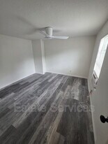 111 8th St E in Winter Haven, FL - Building Photo