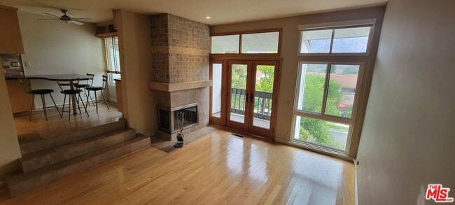 property at 17087 Palisades Cir