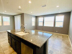 620 N Elise Ln in Fresno, CA - Foto de edificio - Building Photo