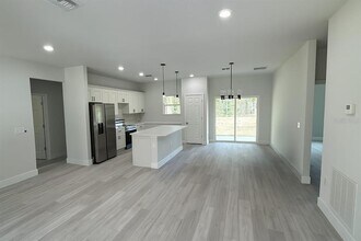 1481 W Landmark Dr in Citrus Springs, FL - Building Photo - Building Photo