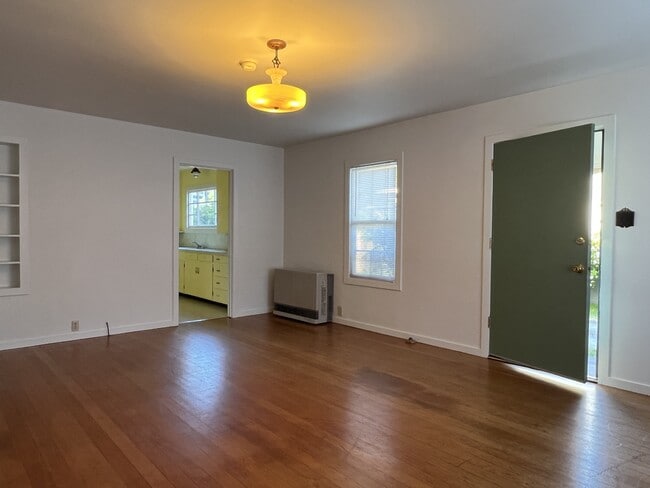 262 12th St in Arcata, CA - Building Photo - Building Photo