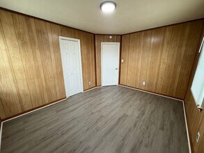 1217 Devine St in Rock Hill, SC - Foto de edificio - Building Photo