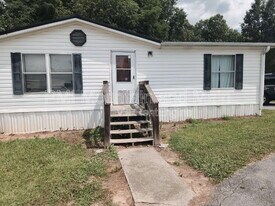 32 Misty Mountain Way in Candler, NC - Building Photo