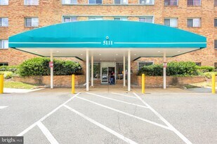 5111 8th Rd S in Arlington, VA - Building Photo