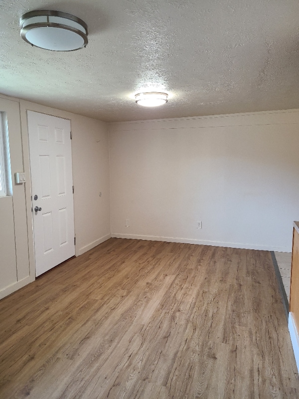 601 S Papa Ave in Kahului, HI - Foto de edificio - Building Photo