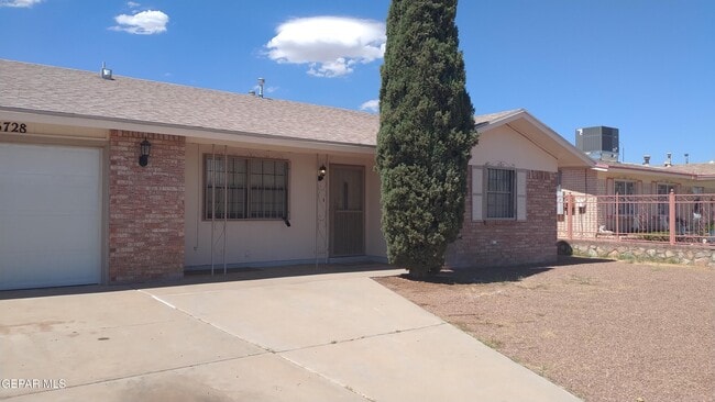 property at 5728 Dalhart Dr