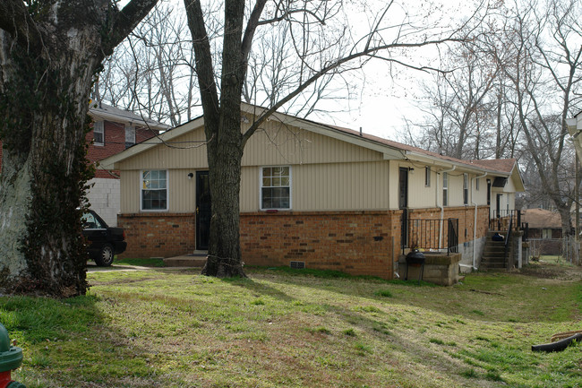 1923 Hermosa St in Nashville, TN - Building Photo - Building Photo