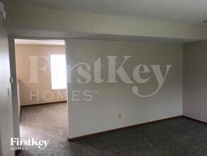 6602 Hazelhatch Dr in Indianapolis, IN - Building Photo - Building Photo