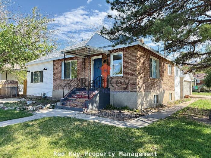 245 W 100 S in Tooele, UT - Building Photo