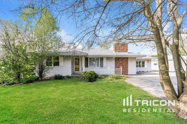 property at 209 E Illinois Hwy