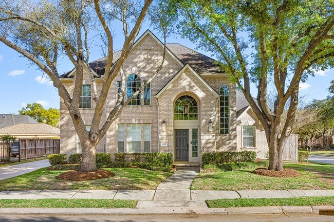 property at 12502 Pebble Way Ct