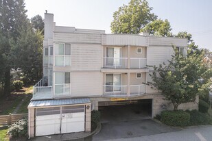 7700 Gilbert Rd in Richmond, BC - Building Photo