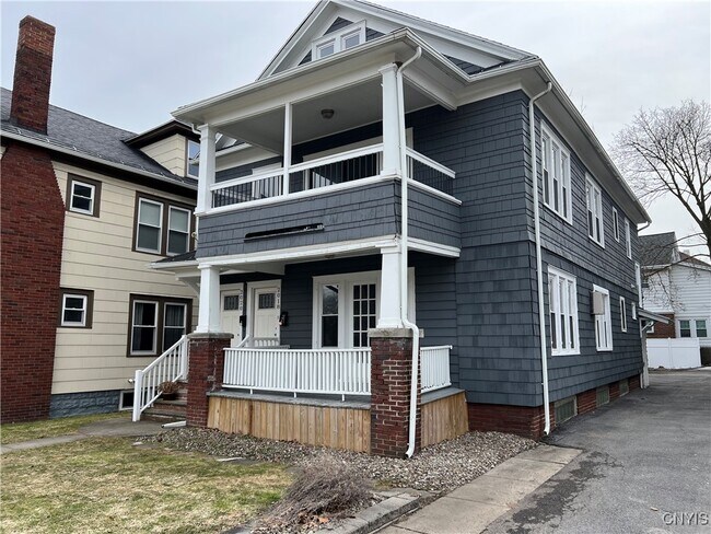 2018 James St in Syracuse, NY - Building Photo - Building Photo