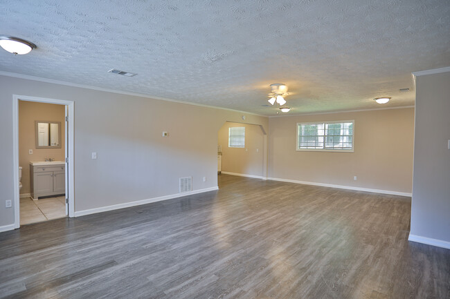 Townhomes at Pleasant Hill in Atlanta, GA - Building Photo - Interior Photo