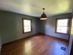 806 S Woodlawn Ave in Bloomington, IN - Building Photo - Building Photo