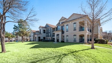 Belterra in Fort Worth, TX - Foto de edificio - Building Photo
