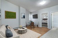 Highfield Apartments in Regina, SK - Building Photo - Building Photo