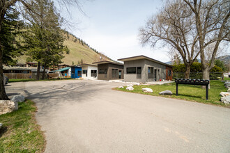 510 Tiny House Ct in Missoula, MT - Building Photo - Building Photo