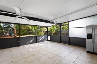 607 W Perry St in Lantana, FL - Building Photo - Building Photo