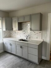25 Selden St, Unit 2 in Boston, MA - Foto de edificio - Building Photo