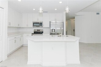 20910 Copperhead Dr, Unit 518 in Lehigh Acres, FL - Building Photo - Building Photo
