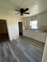 2032 NW 13th Ave, Unit 2032 NW 13th in Amarillo, TX - Foto de edificio - Building Photo