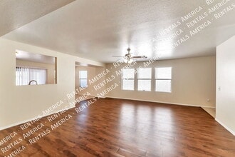 8114 S Sunny Sky Pl in Tucson, AZ - Building Photo - Building Photo