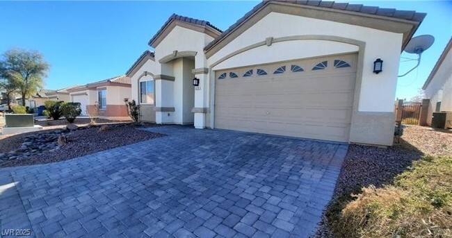 property at 525 Sun Mountain Ave