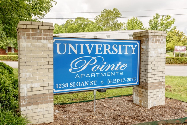 University Pointe Apartments in Murfreesboro, TN - Building Photo - Building Photo