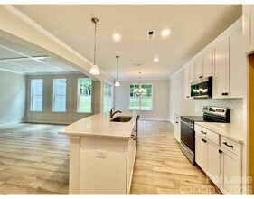 8234 Merryvale Ln in Charlotte, NC - Building Photo - Building Photo