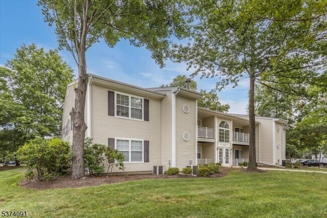 34 Maple Ln in Mount Arlington, NJ - Building Photo - Building Photo