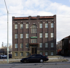 Peter Pan Apartments in Salt Lake City, UT - Building Photo - Building Photo