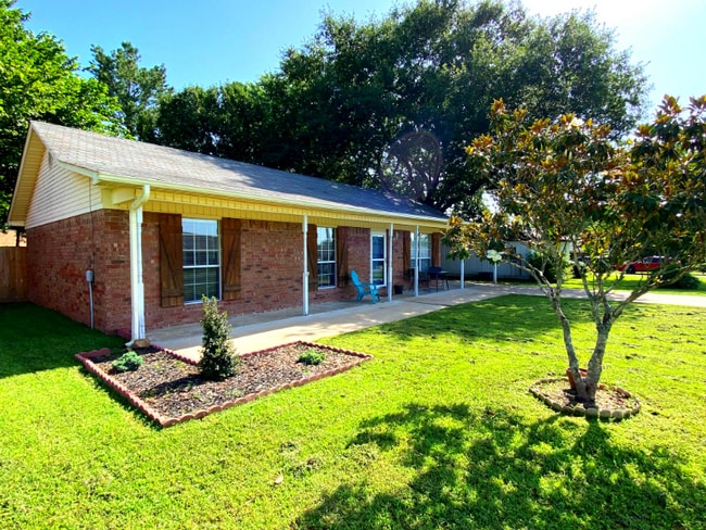 14 Sharon Cir in Greenbrier, AR - Building Photo - Building Photo