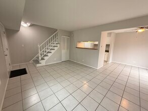 2167 N Heather Ln in Palatine, IL - Building Photo - Building Photo