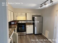 901 S Ripple Creek Dr in Houston, TX - Building Photo - Building Photo