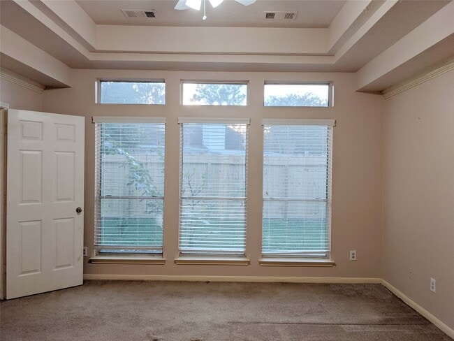 property at 2810 Foxden Dr