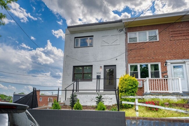 property at 5710 Eastern Ave NE