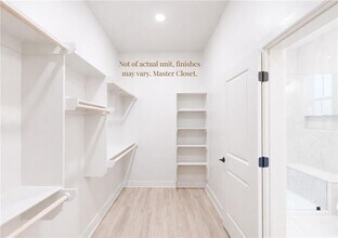 5906 S Bellview Rd in Rogers, AR - Building Photo - Building Photo