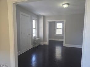 54 Arsdale Terrace in East Orange, NJ - Building Photo - Building Photo