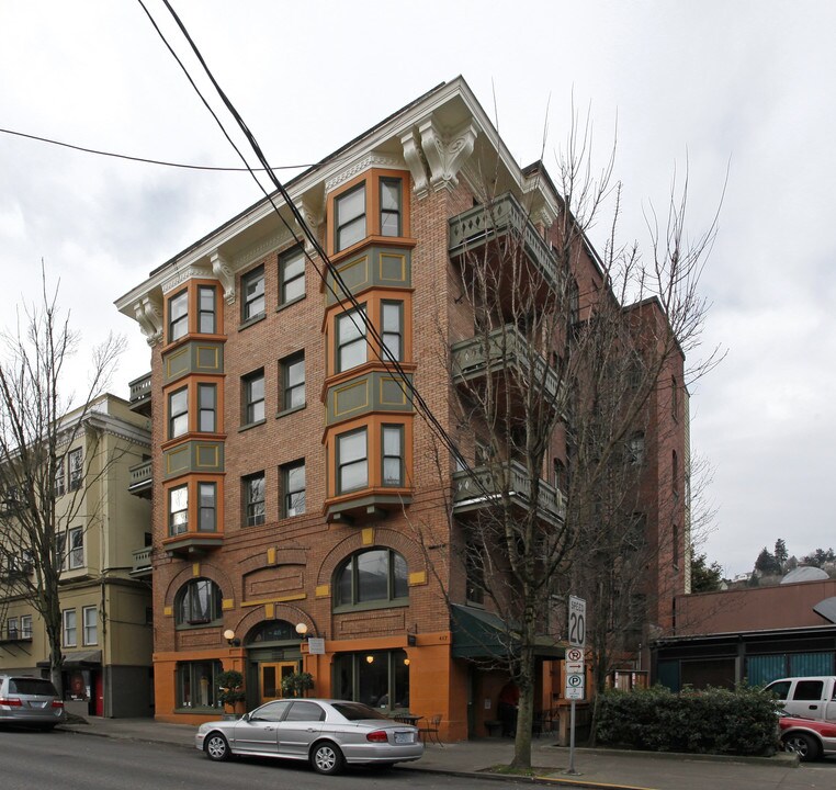 Margaret Apartments in Portland, OR - Building Photo