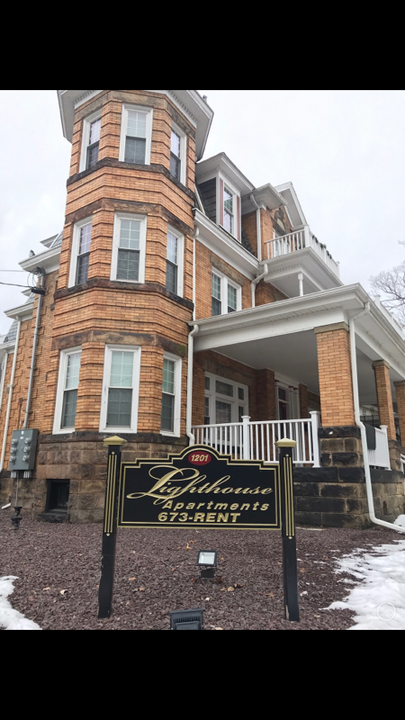 1201 Chestnut St in Franklin, PA - Building Photo