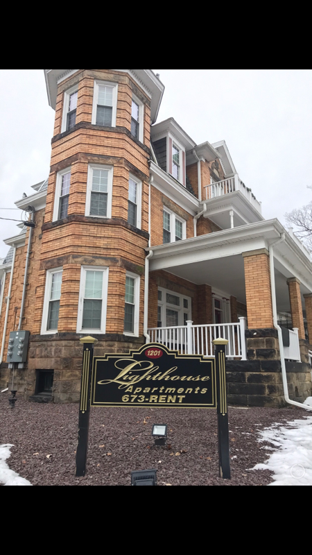 property at 1201 Chestnut St